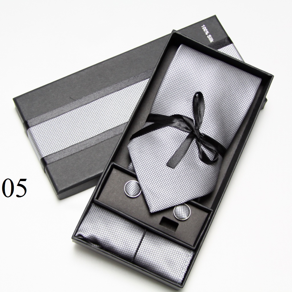 Conjunto de Gravatas Sólidas,  - Neck Tie Set Box avaliação e preço